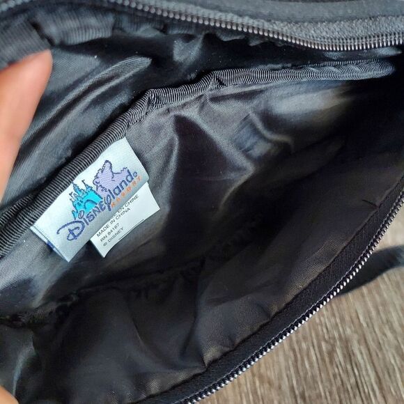 Disneyland Black Embroidered Character Fanny Pack Waist Bag - Picture 4 of 6